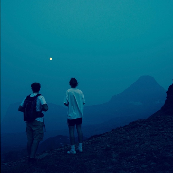 Meet your Posher, Isabella - Picture 1 of 1